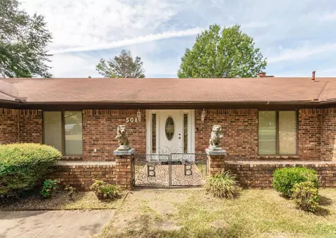 Exterior - 508 Springhill Dr, Pine Bluff, AR 71601 photo 3 of 10