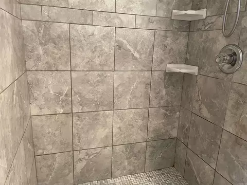 Bath - 127 Atkins, Alexander, AR 72002 photo 5 of 5