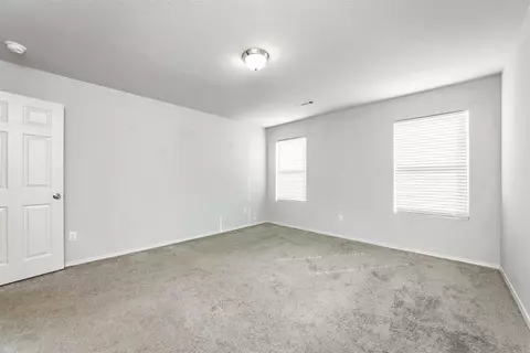 Bedroom - 6096 Saddle Hill Dr, Alexander, AR 72002 photo 2 of 6