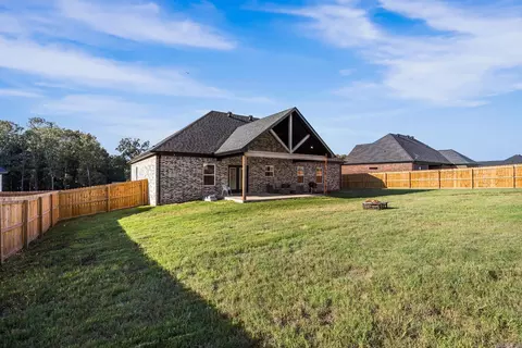 Exterior - 209 Michelle Dr, Beebe, AR 72012 photo 3 of 4
