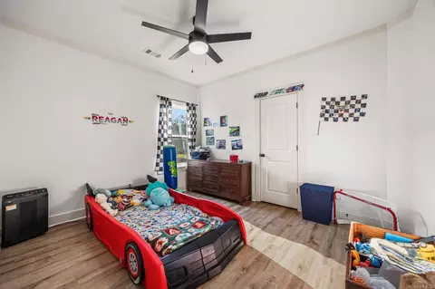 Bedroom - 209 Michelle Dr, Beebe, AR 72012 photo 6 of 7