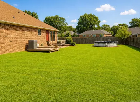Exterior - 12 Sarah Ct, Greenbrier, AR 72058 photo 6 of 8