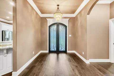 Entry Way - 32 Cossatot Cir, Cabot, AR 72023 photo 1 of 2