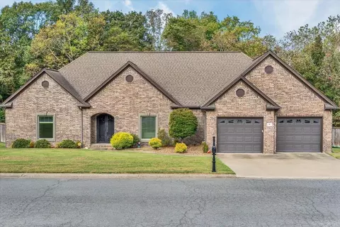 Exterior - 32 Cossatot Cir, Cabot, AR 72023 photo 1 of 14
