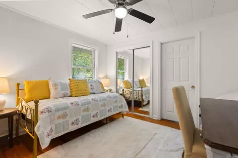 Bedroom - 409 S Third St, Benton, AR 72015 photo 3 of 4