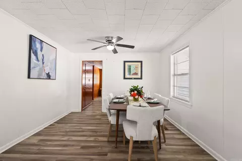 Dining - 409 S Third St, Benton, AR 72015 photo 1 of 4