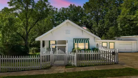Exterior - 409 S Third St, Benton, AR 72015 photo 13 of 14