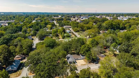 View/Area - 409 S Third St, Benton, AR 72015 photo 1 of 1