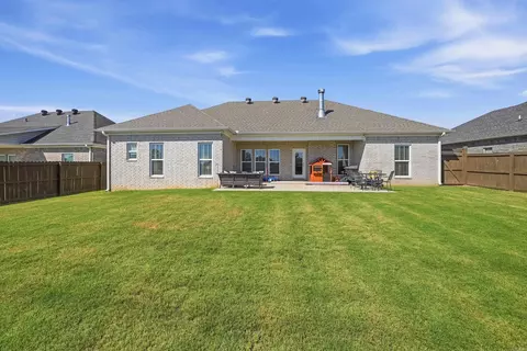 Exterior - 150 Grey Fox Dr, Conway, AR 72034 photo 4 of 5