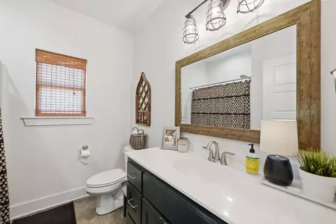 Bath - 150 Grey Fox Dr, Conway, AR 72034 photo 3 of 3