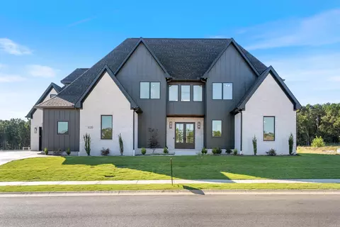 Exterior - 1635 Southwinds Dr, Conway, AR 72034 photo 2 of 5