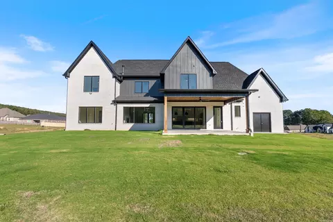 Exterior - 1635 Southwinds Dr, Conway, AR 72034 photo 5 of 5