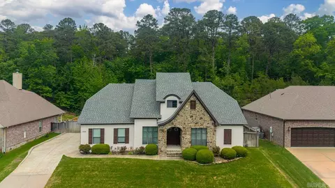 13808 Foxfield Ln, Little Rock, AR 72211