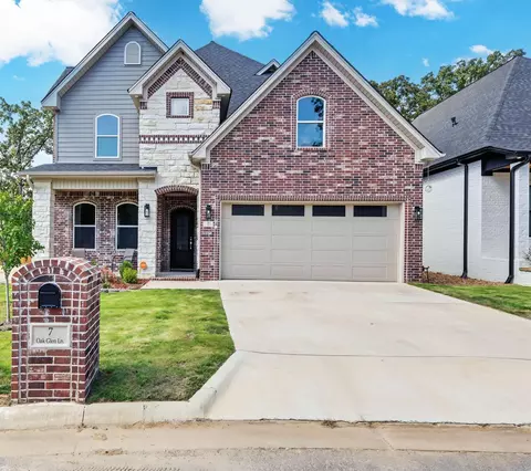 7 Oak Glen Ln, Little Rock, AR 72227