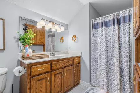 Bath - 1241 Kirkpatrick Rd, Malvern, AR 72104 photo 5 of 5