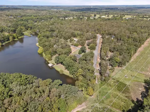 View/Area - 11 Lakeview Ct, Cabot, AR 72023 photo 2 of 6