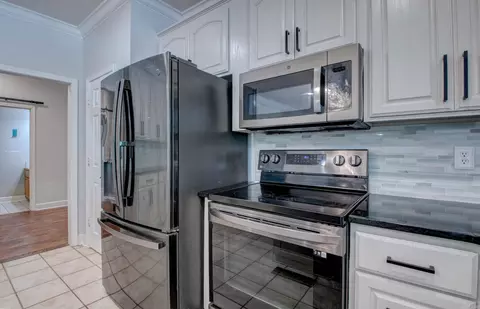 Kitchen - 21 Golden Eagle Dr, Paron, AR 72122 photo 5 of 7