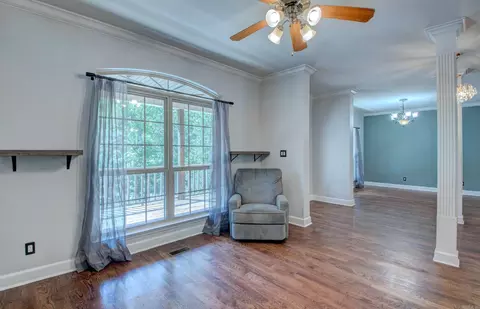Living - 21 Golden Eagle Dr, Paron, AR 72122 photo 7 of 7
