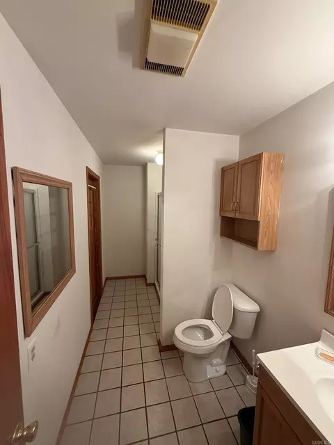 Bath - 206 Pecan St, Marshall, AR 72650 photo 2 of 2