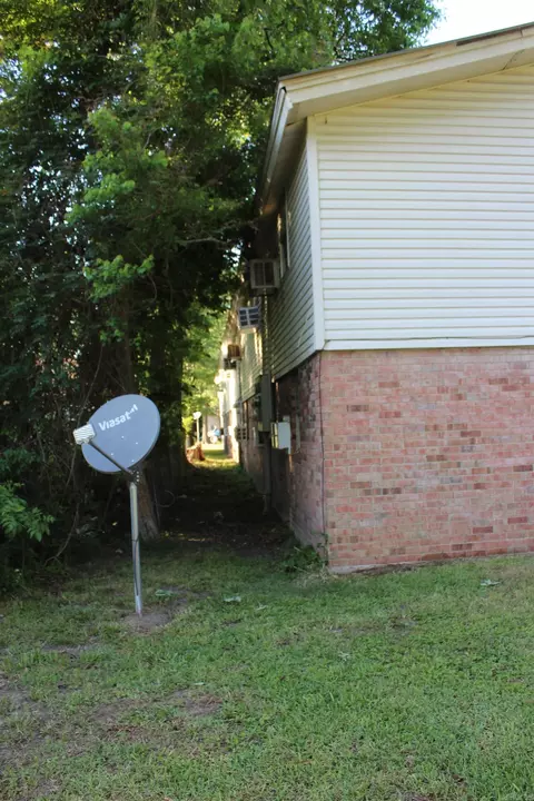 Exterior - 2600 S Beech St, Pine Bluff, AR 71601 photo 3 of 6