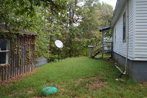 Exterior - 109 Treetop Rd, Marshall, AR 72650 photo 6 of 12