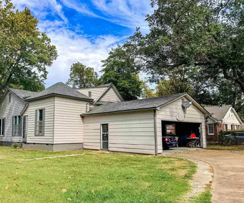 Exterior - 404 E Johnson Ave, Osceola, AR 72370 photo 2 of 4