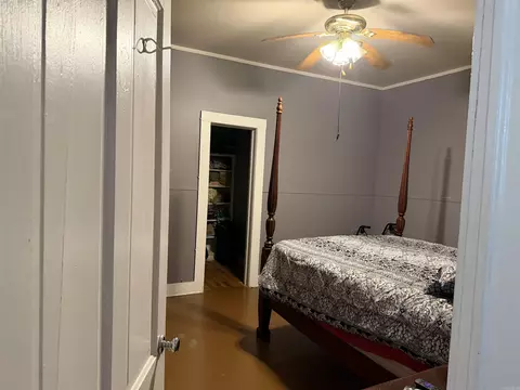 Bedroom - 404 E Johnson Ave, Osceola, AR 72370 photo 2 of 5