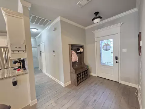 Entry Way - 804 Mango Loop, Austin, AR 72007 photo 2 of 5
