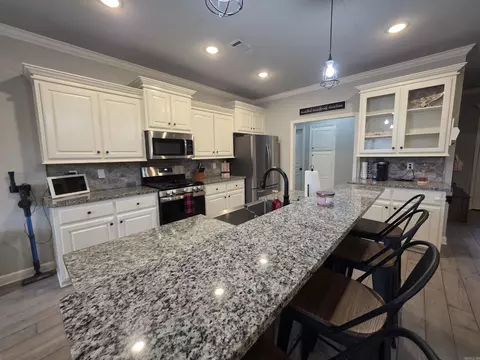 Kitchen - 804 Mango Loop, Austin, AR 72007 photo 4 of 5