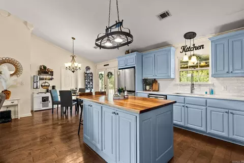Kitchen - 29 Piney, Bigelow, AR 72016 photo 3 of 3
