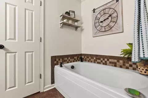 Bath - 29 Piney, Bigelow, AR 72016 photo 4 of 5