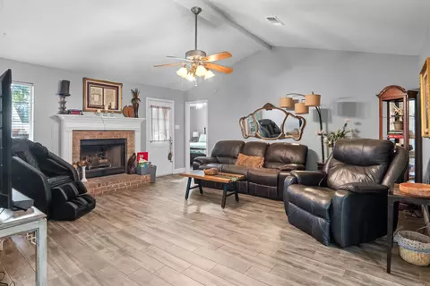 Living - 24 Timber Ln, Cabot, AR 72023 photo 2 of 3