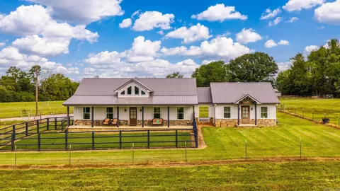 6 Mahan, Damascus, AR 72039