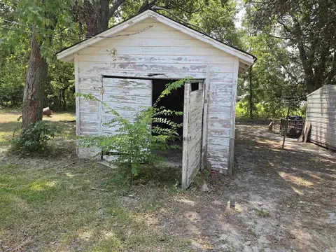 Exterior - 310 W 24th, Pine Bluff, AR 71601 photo 6 of 17