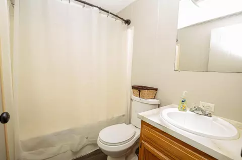 Bath - 2061 Grant 16, Grapevine, AR 72057 photo 2 of 2