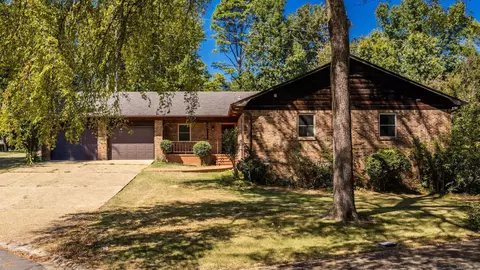 11 Evert Ct, Little Rock, AR 72210