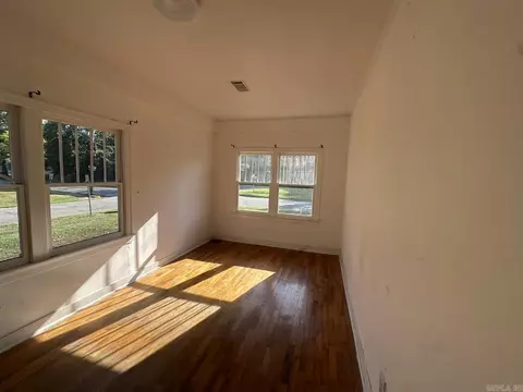 3000 S Cherry St, Pine Bluff, AR 71603 photo 6