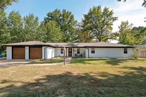 202 Turkey Trot Ct, Jacksonville, AR 72076