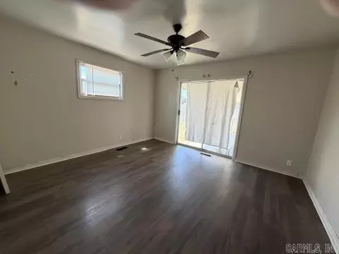 813 Cedar St, Trumann, AR 72472 photo 5