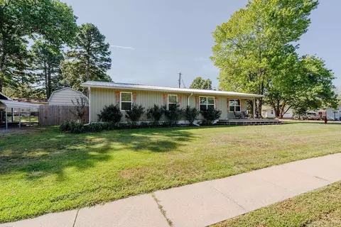 1419 W Front St, Heber Springs, AR 72543