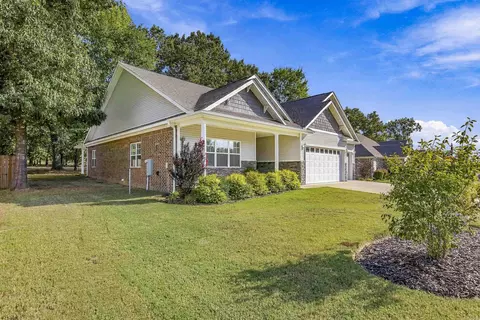 Exterior - 124 Hayden Dr, Beebe, AR 72012 photo 4 of 10