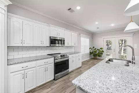 Kitchen - 124 Hayden Dr, Beebe, AR 72012 photo 2 of 4