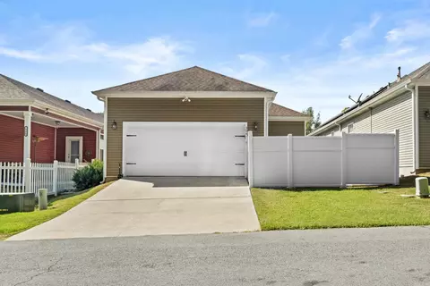 Exterior - 304 Prospect Park Loop, Bryant, AR 72022 photo 6 of 7