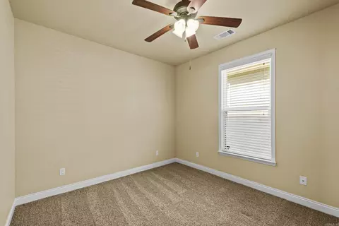 Bedroom - 304 Prospect Park Loop, Bryant, AR 72022 photo 3 of 5