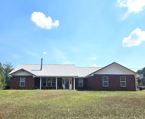 157 161 Oak Hill Rd, Nashville, AR 71852