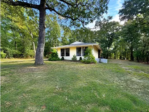7 Mixtec Dr, Cherokee Village, AR 72529