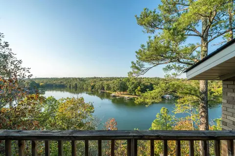 1217 Rock Creek Rd, Hot Springs, AR 71913