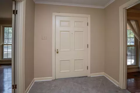 Entry Way - 8 Southern Pines Dr, Pine Bluff, AR 71603 photo 1 of 5