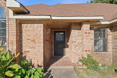 Exterior - 2575 Morse Dr, Conway, AR 72034 photo 3 of 8