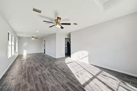 Living - 2575 Morse Dr, Conway, AR 72034 photo 3 of 8